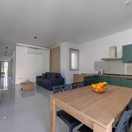 Swieqi 3bdr New דירה Is-Swieqi